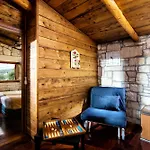 Panoramic View Villa In Olivegroves